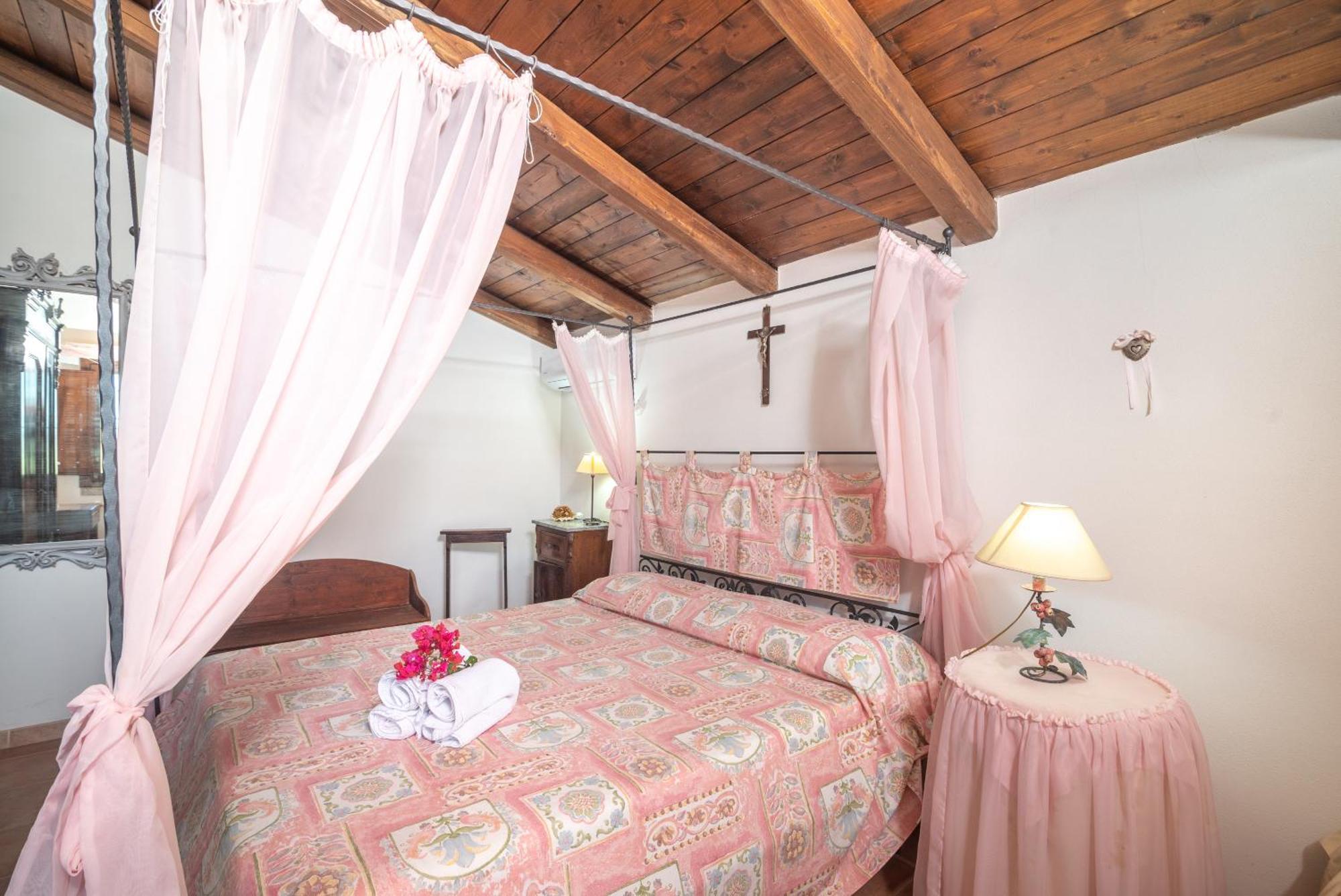 Villa Peditoltu Olbia Exterior photo
